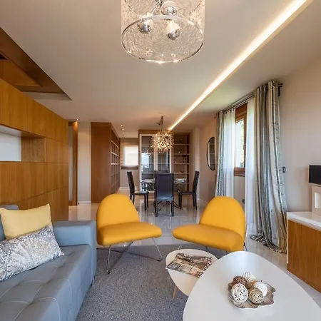 Ma Maisons & Vista Alegre Casa de Férias Paxarinas